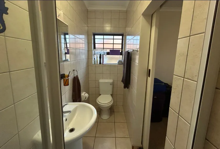 Photo 6 of Charming 2-Bedroom Home in Heiderand