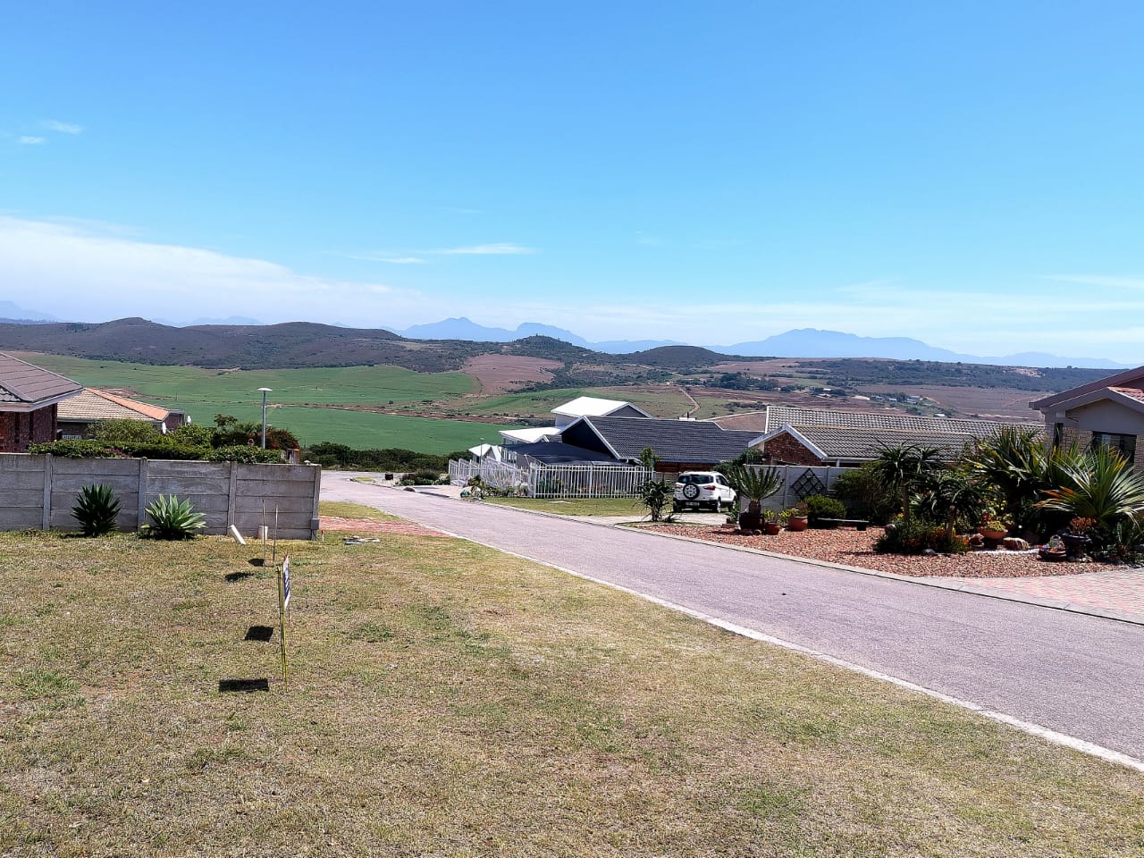 Photo 2 of Vacant Land / Plot for Sale in Reebok